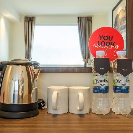 Super Oyo Collection O Hotel Pasar Baru Heritage Bandung Kültér fotó