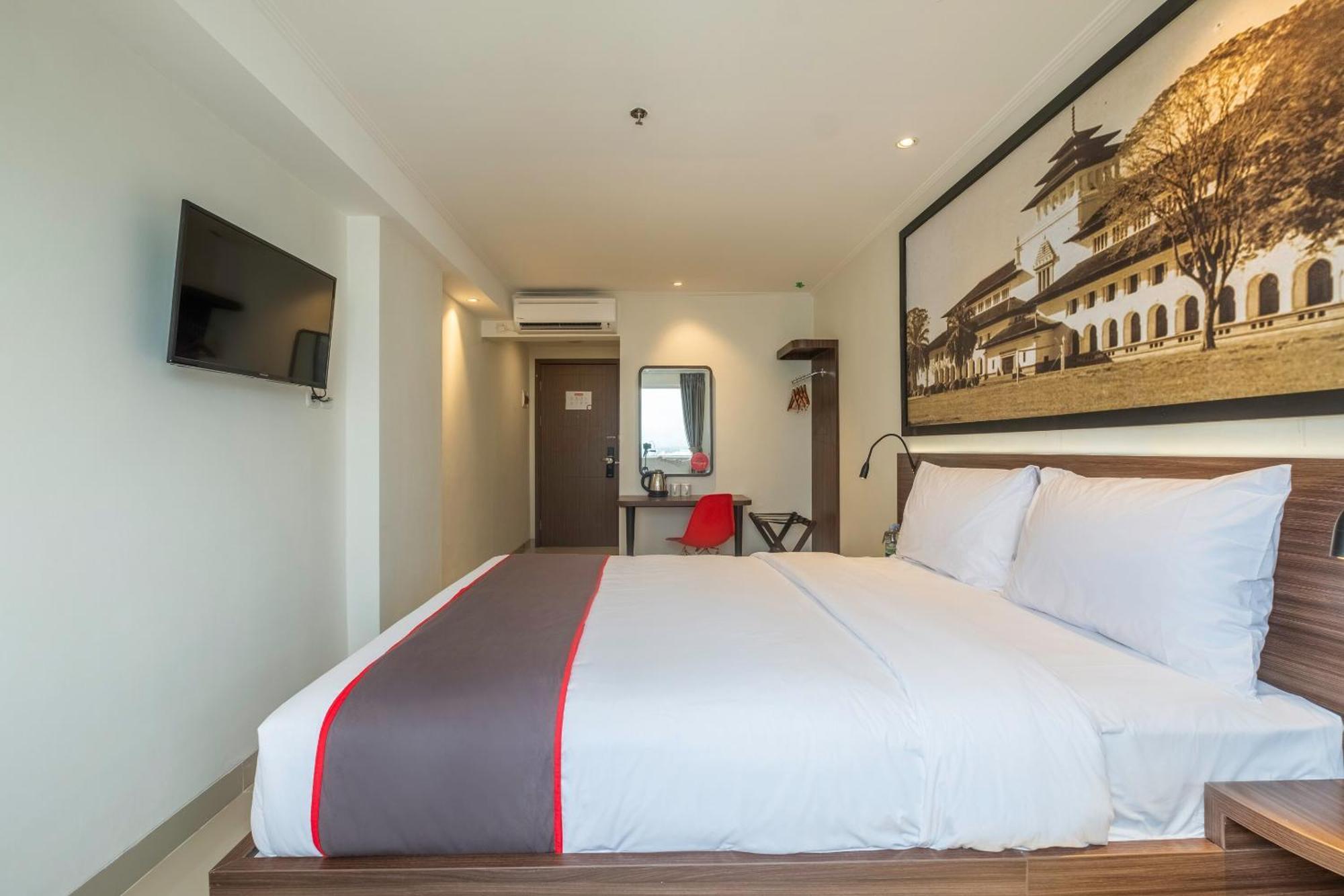 Super Oyo Collection O Hotel Pasar Baru Heritage Bandung Kültér fotó