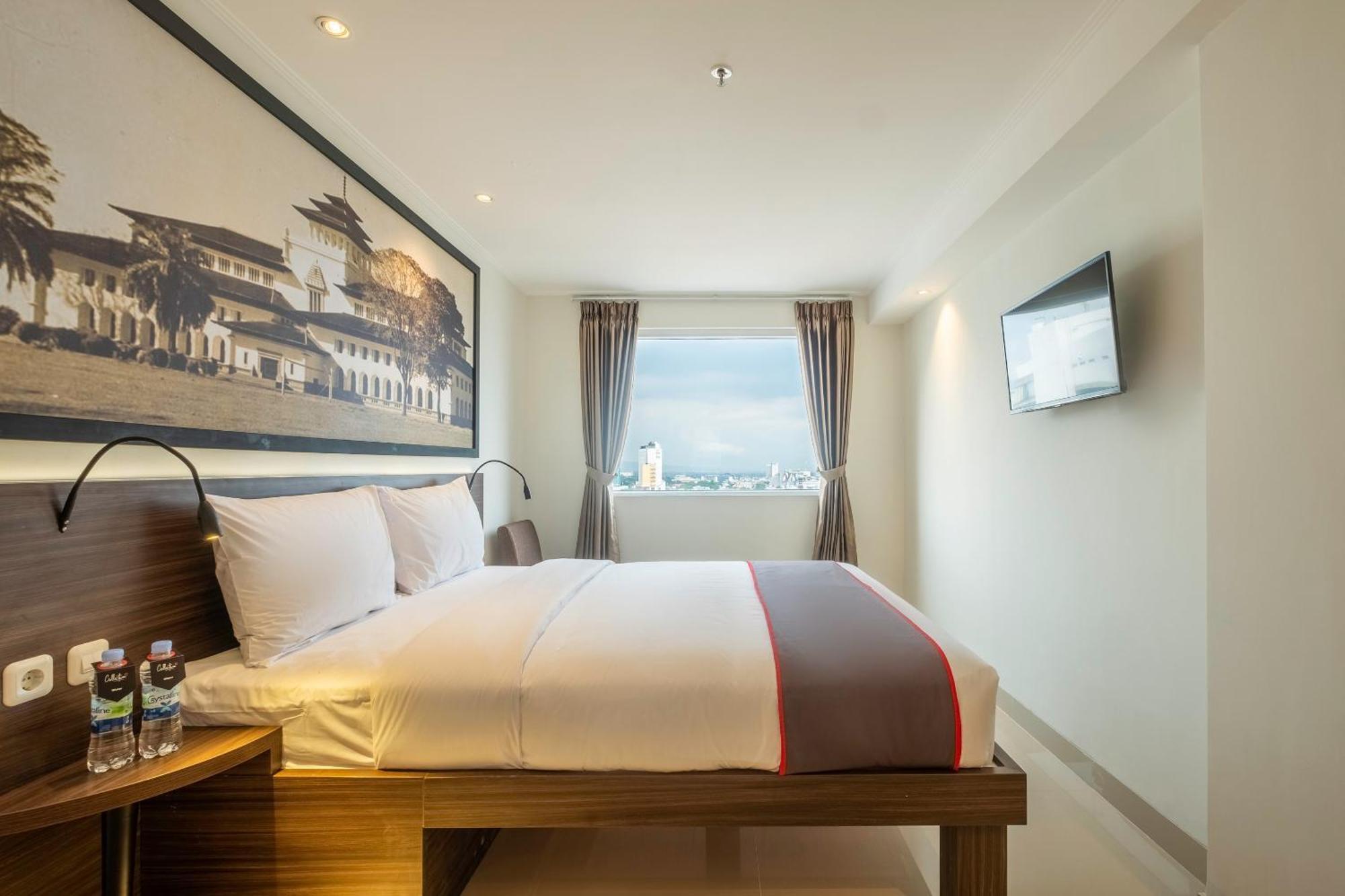 Super Oyo Collection O Hotel Pasar Baru Heritage Bandung Kültér fotó